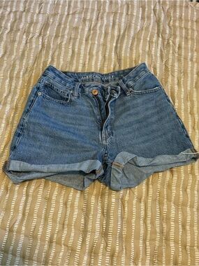 American Eagle Outfitters Rolled Hem Denim Shorts - Blue Wash